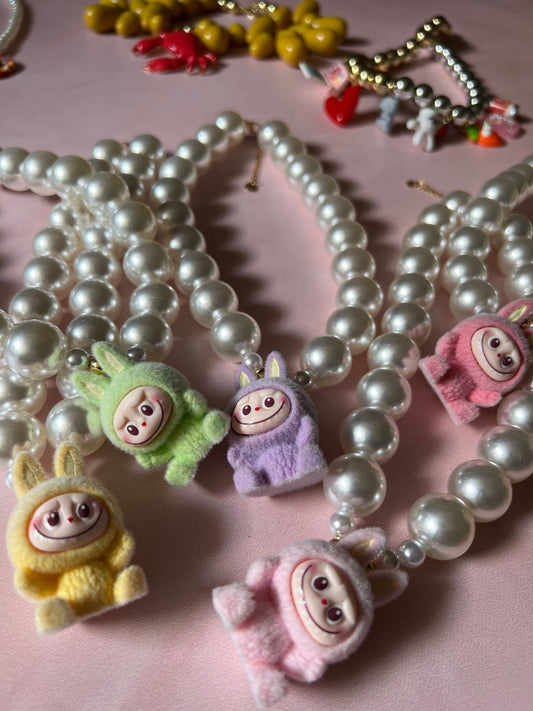 Collar Labubus
